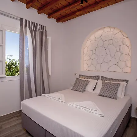 C Mykonos Pensión