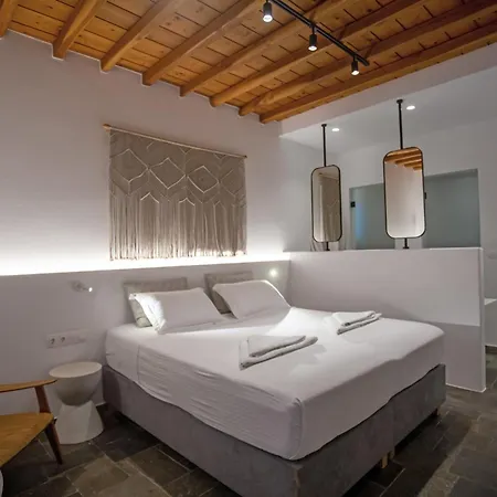 C Mykonos Gasthuis 4*